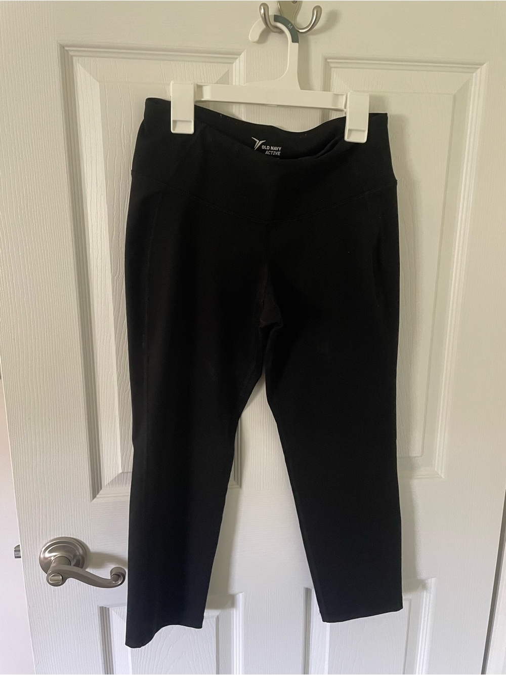 Old Navy Active Black Go-Dry Top